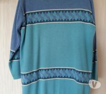 Vêtements occasion Molenbeek-Saint-Jean - Photos Vivastreet Ensemble en tricot